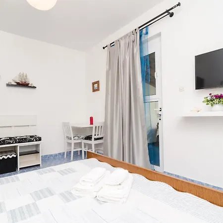 Vera Apartament *